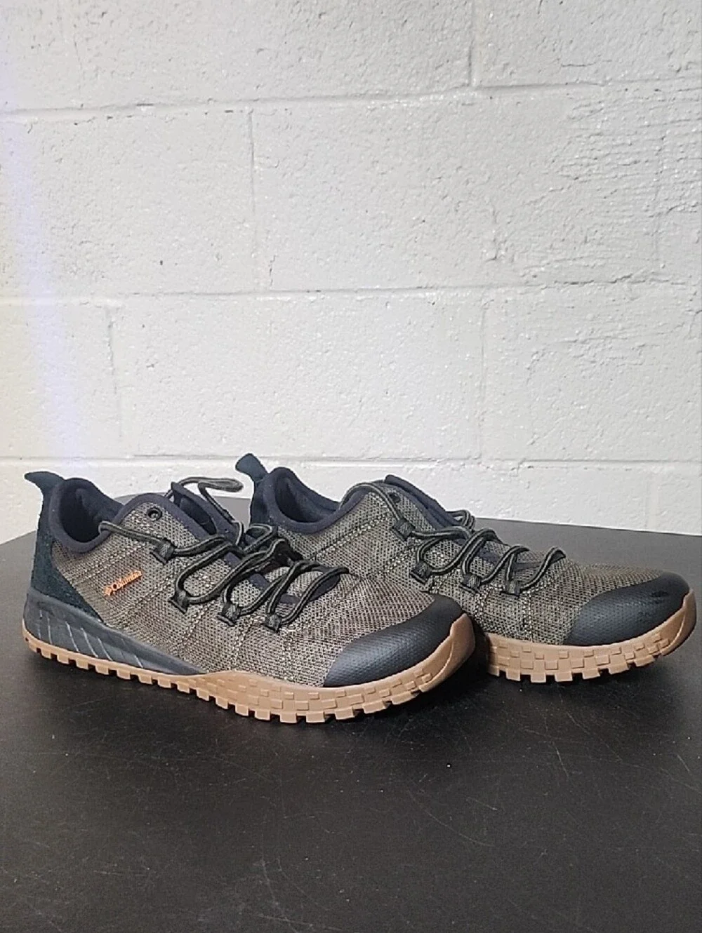 Columbia Fairbanks Low  Men's Black and Brown Trail Sneakers